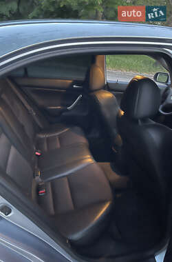 Седан Honda Accord 2004 в 