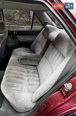 Седан Honda Accord 1987 в 