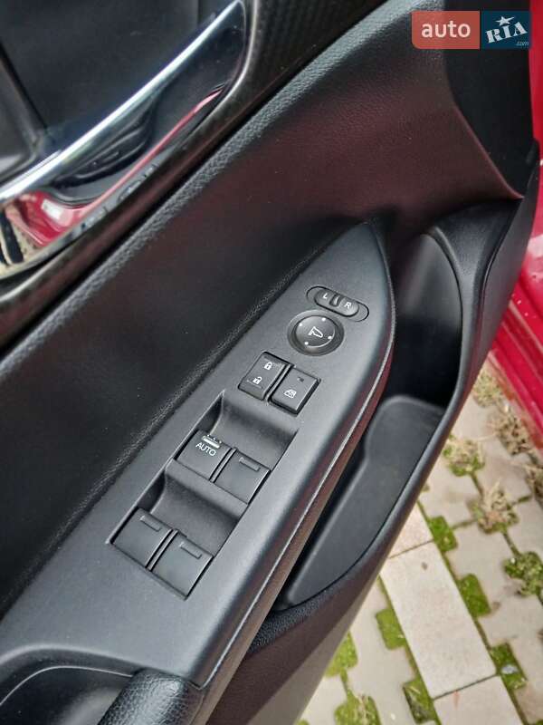 Седан Honda Accord 2016 в Киеве