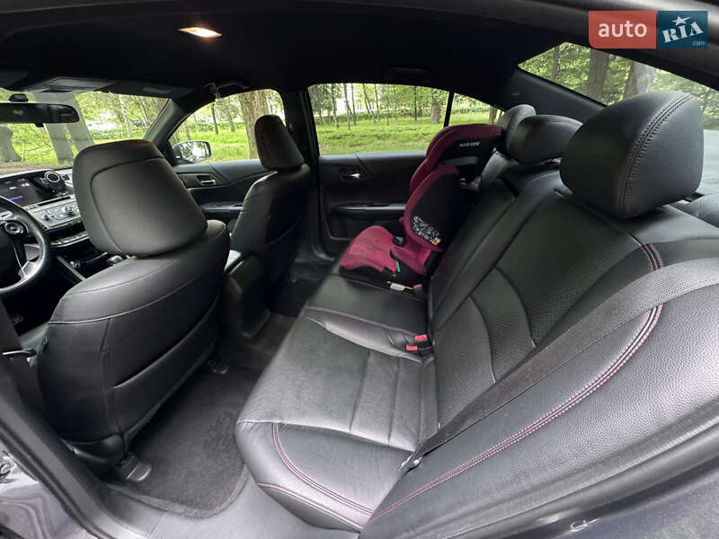Седан Honda Accord 2017 в Виннице