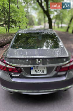 Седан Honda Accord 2017 в 