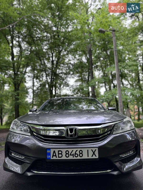 Седан Honda Accord 2017 в Виннице