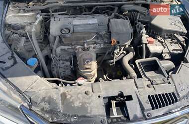Седан Honda Accord 2014 в 