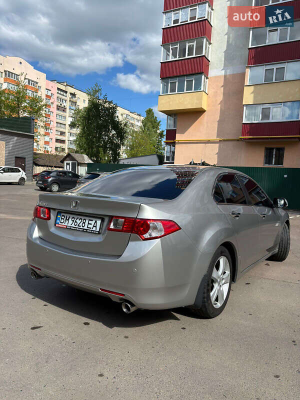 Седан Honda Accord 2010 в Сумах