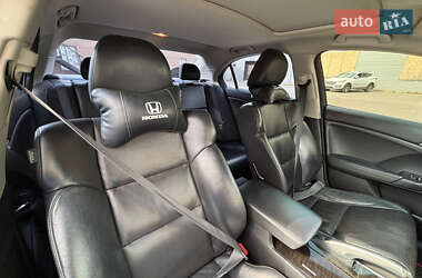 Седан Honda Accord 2010 в 