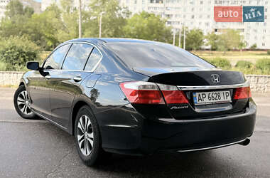 Седан Honda Accord 2015 в 