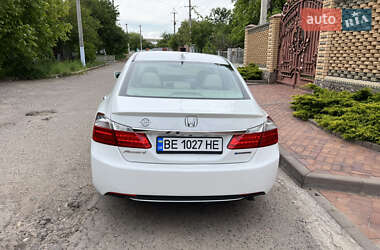 Седан Honda Accord 2014 в 