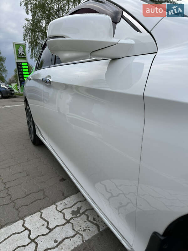 Седан Honda Accord 2013 в Долині