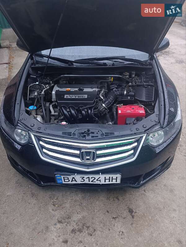 Седан Honda Accord 2008 в Олександрівці