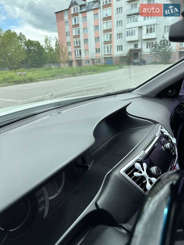 Седан Honda Accord 2013 в Долині