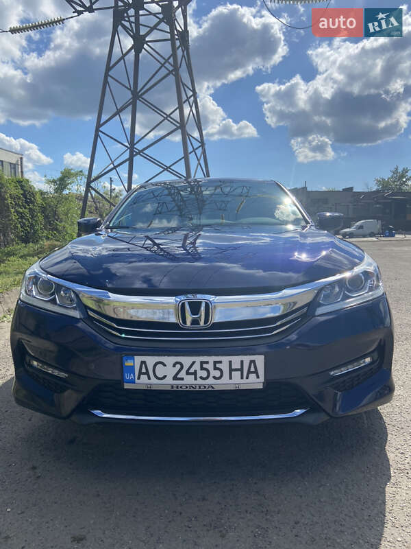 Седан Honda Accord 2017 в Запоріжжі
