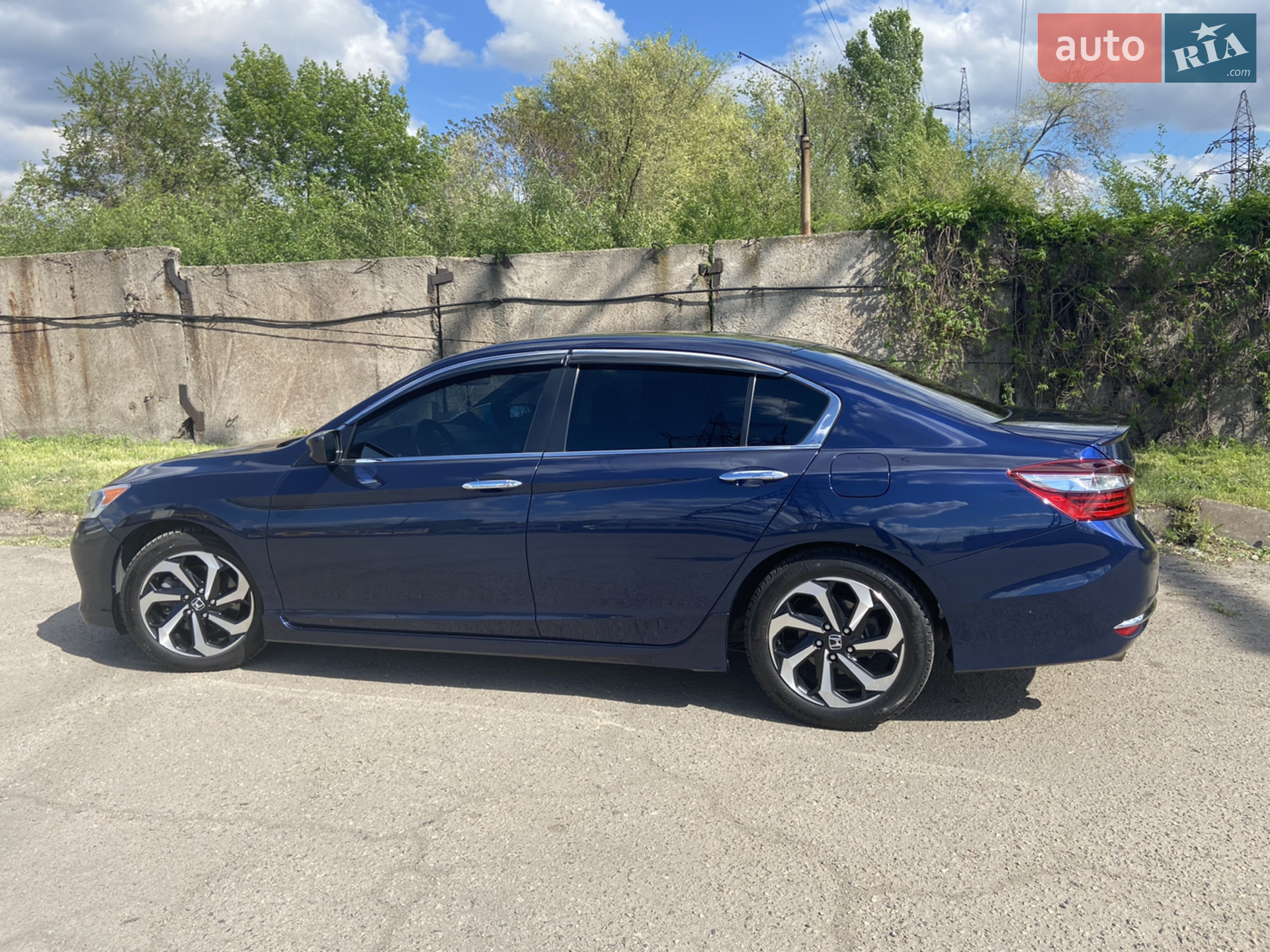 2017 Honda Accord - мініатюра 18