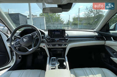 Седан Honda Accord 2018 в 