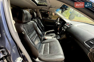 Седан Honda Accord 2006 в 