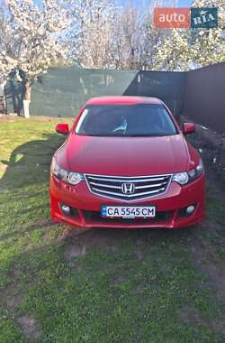 Седан Honda Accord 2010 в Черкасах