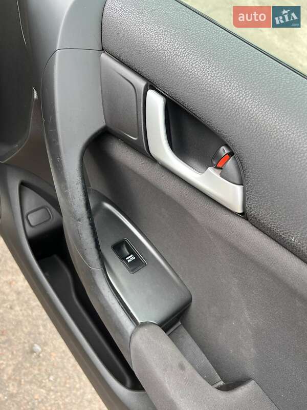 Седан Honda Accord 2011 в Кривом Роге