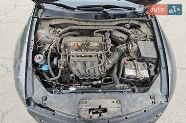 Купе Honda Accord 2012 в 