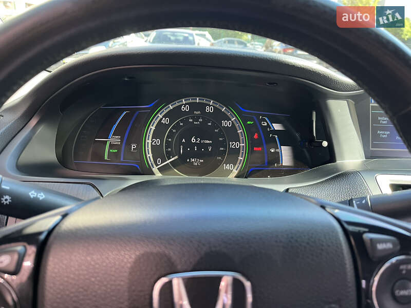 Седан Honda Accord 2014 в Киеве