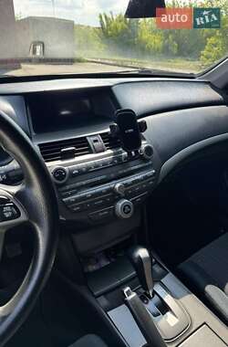 Седан Honda Accord 2012 в 