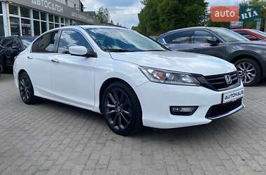 Седан Honda Accord 2015 в Житомире