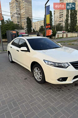 Седан Honda Accord 2011 в 