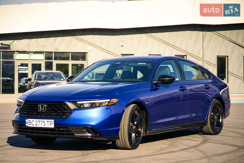 Седан Honda Accord 2024 в Львове