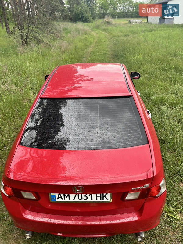 Седан Honda Accord 2008 в Киеве