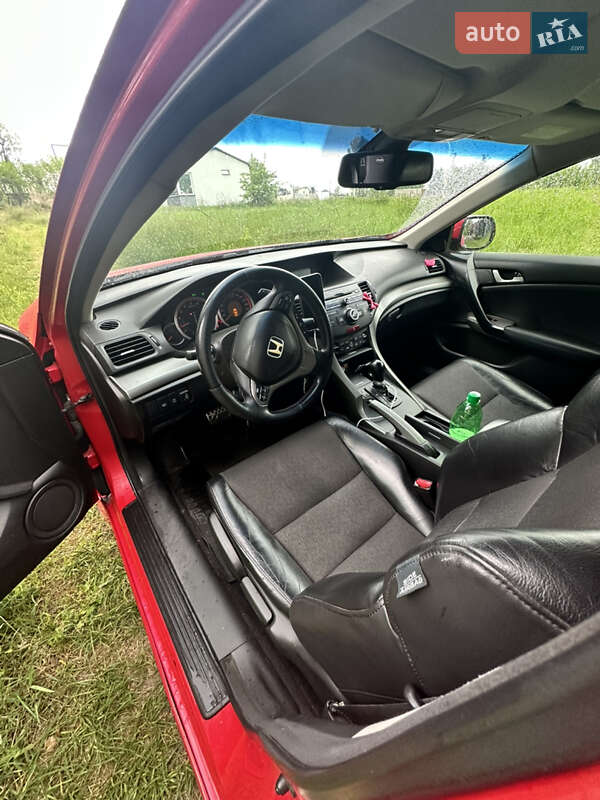 Седан Honda Accord 2008 в Киеве