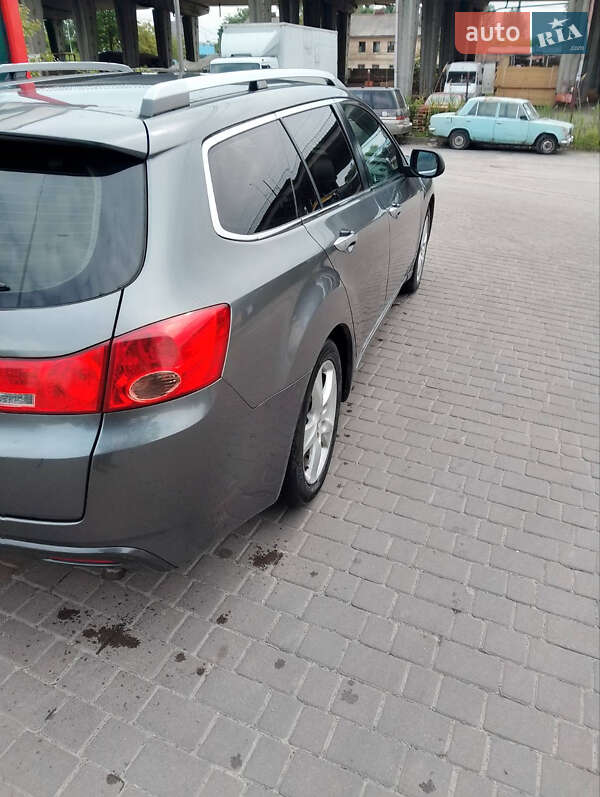 Универсал Honda Accord 2010 в Львове