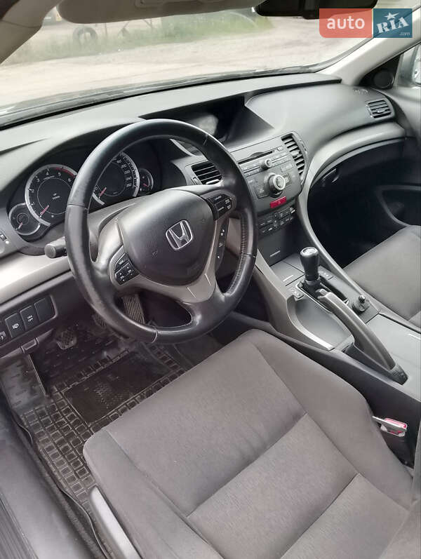 Универсал Honda Accord 2010 в Львове