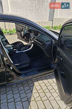 Седан Honda Accord 2014 в 