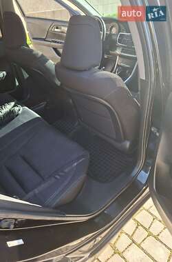 Седан Honda Accord 2014 в 