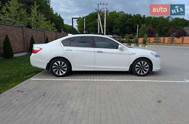 Седан Honda Accord 2015 в 