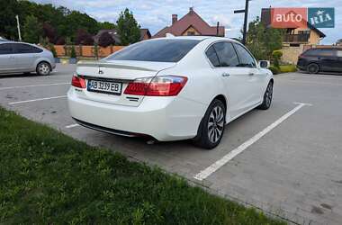 Седан Honda Accord 2015 в 