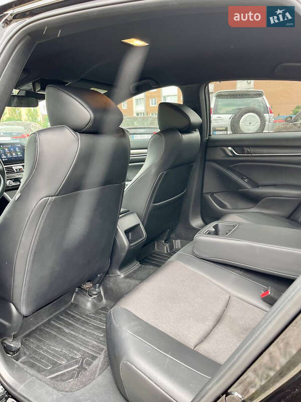 Седан Honda Accord 2022 в Києві