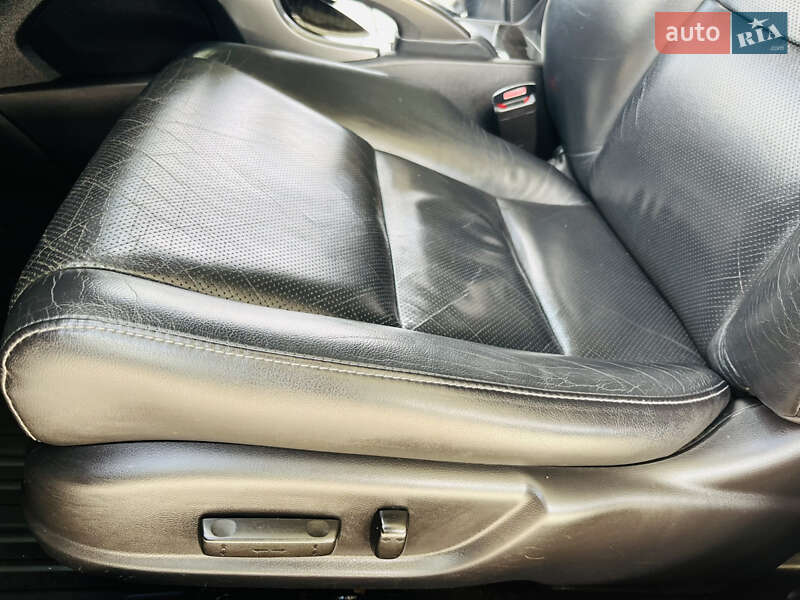 Седан Honda Accord 2012 в Виннице