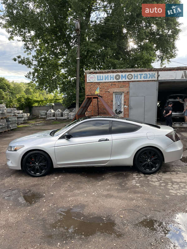 Купе Honda Accord 2008 в Ніжині