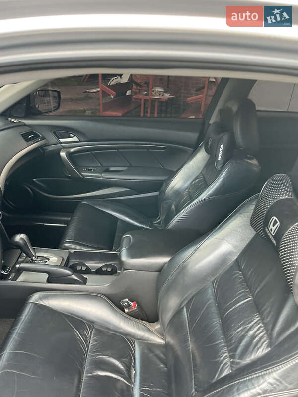 Купе Honda Accord 2008 в Ніжині