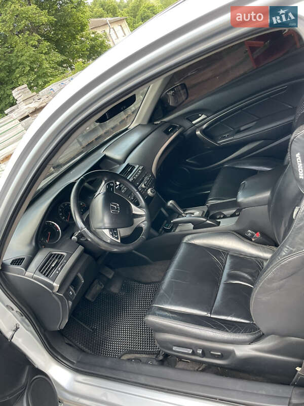 Купе Honda Accord 2008 в Ніжині