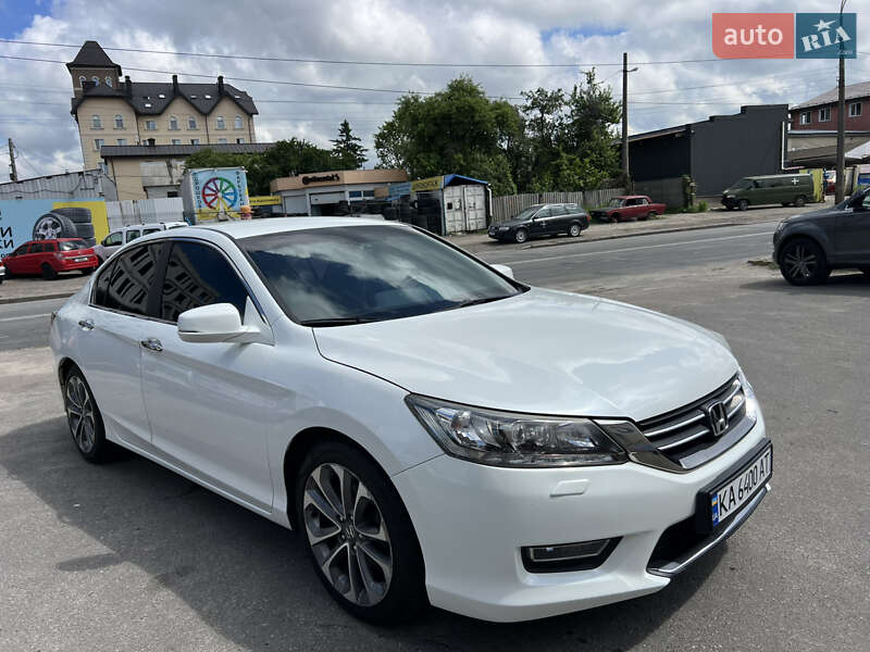 Седан Honda Accord 2013 в Києві фото 3 Седан Honda Accord 2013 в Києві