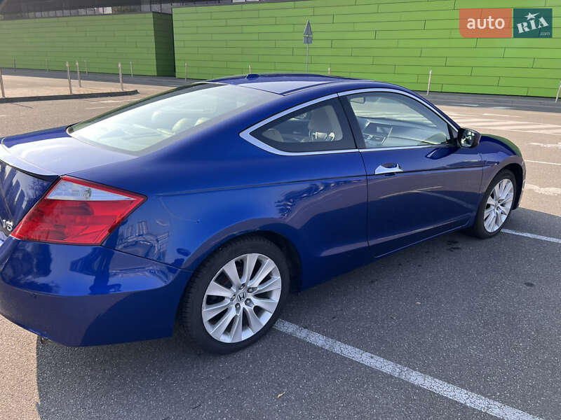 Купе Honda Accord 2008 в Києві