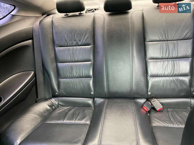 Купе Honda Accord 2008 в Киеве