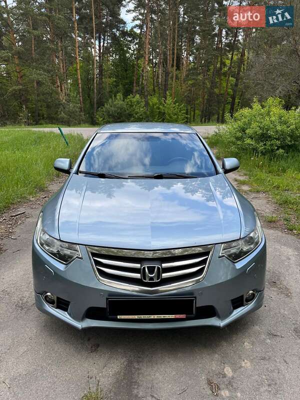Honda Accord 2011