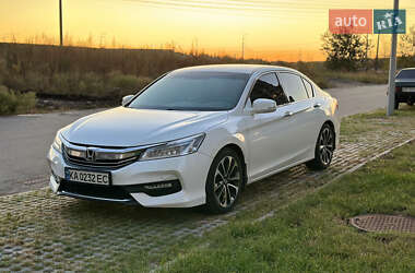 Седан Honda Accord 2017 в 