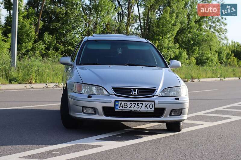Седан Honda Accord 2001 в Хмельницком