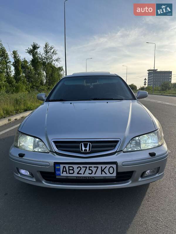 Седан Honda Accord 2001 в Хмельницком