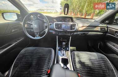 Седан Honda Accord 2016 в 