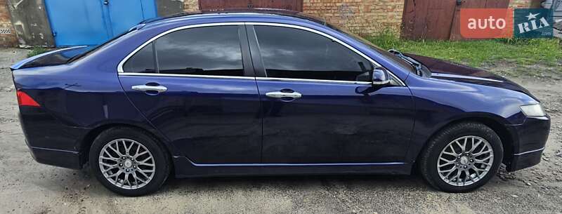 Седан Honda Accord 2004 в Буче