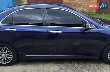 Седан Honda Accord 2004 в 