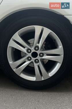 Седан Honda Accord 2011 в 